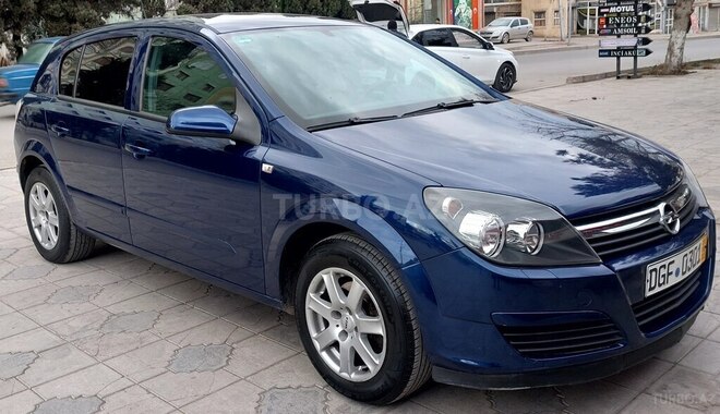 Opel Astra 2005, 10,000 km - 1.4 l - Gəncə