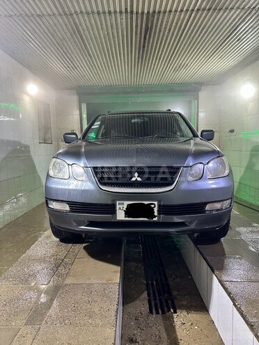 Mitsubishi Airtrek 2003, 335,000 km - 2.4 л - Bakı