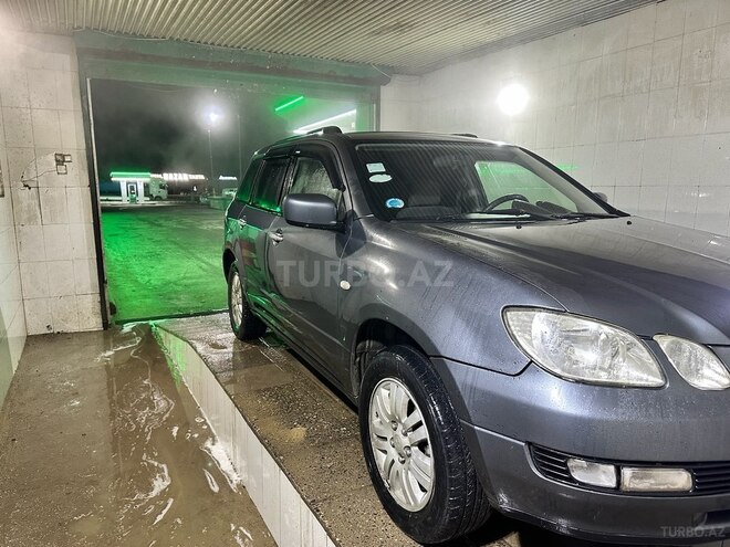 Mitsubishi Airtrek 2003, 335,000 km - 2.4 л - Bakı