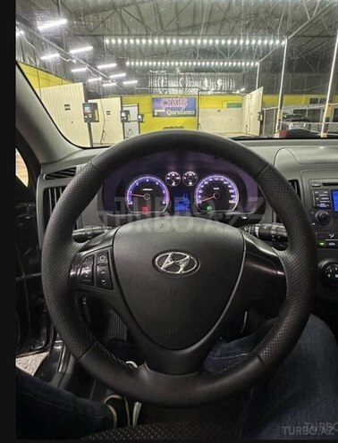 Hyundai i30 2010, 397,000 km - 1.6 l - Bakı