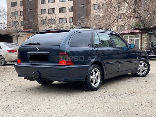 Mercedes C 220 2000, 358,000 km - 2.2 l - Bakı
