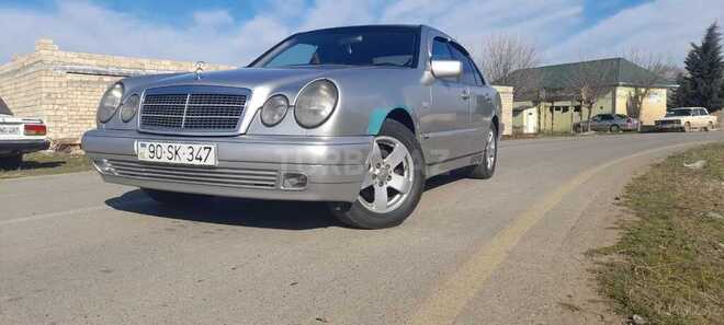 Mercedes E 220 1998, 500,000 km - 2.2 l - Biləsuvar