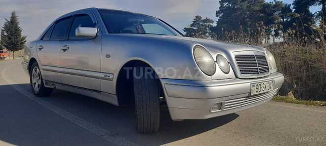 Mercedes E 220 1998, 500,000 km - 2.2 l - Biləsuvar