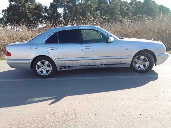 Mercedes E 220 1998, 500,000 km - 2.2 l - Biləsuvar