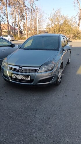Opel Astra 2010, 328,000 km - 1.3 л - Şəmkir