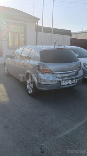 Opel Astra 2010, 328,000 km - 1.3 л - Şəmkir