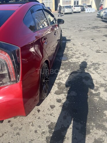 Toyota Prius 2013, 260,000 km - 1.8 л - Bakı