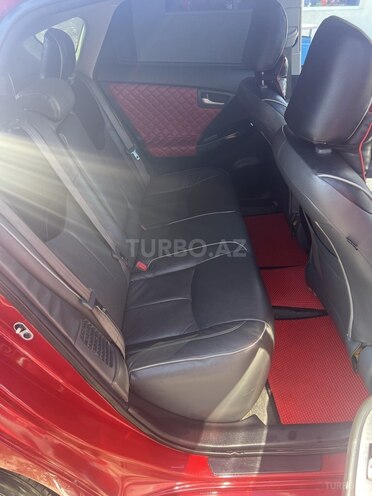 Toyota Prius 2013, 260,000 km - 1.8 л - Bakı