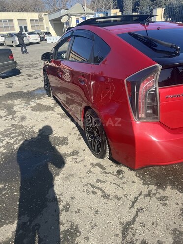 Toyota Prius 2013, 260,000 km - 1.8 л - Bakı