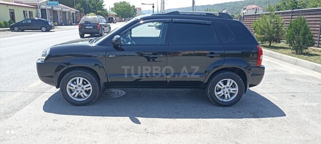 Hyundai Tucson 2006, 193,000 km - 2.0 л - Qusar