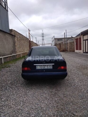 Mercedes E 280 1995, 500,000 km - 2.8 л - Bakı