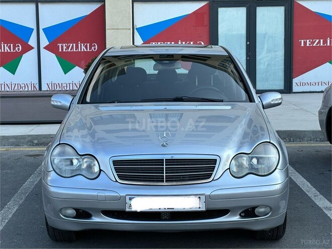 Mercedes C 220 2001, 250,000 km - 2.2 l - Bakı