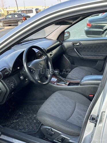 Mercedes C 220 2001, 250,000 km - 2.2 l - Bakı