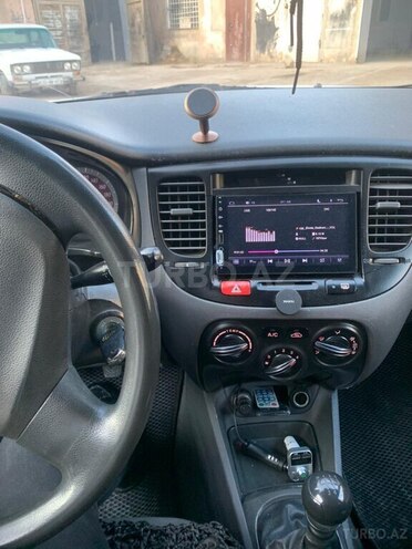 Kia Rio 2011, 250,000 km - 1.4 l - Sumqayıt