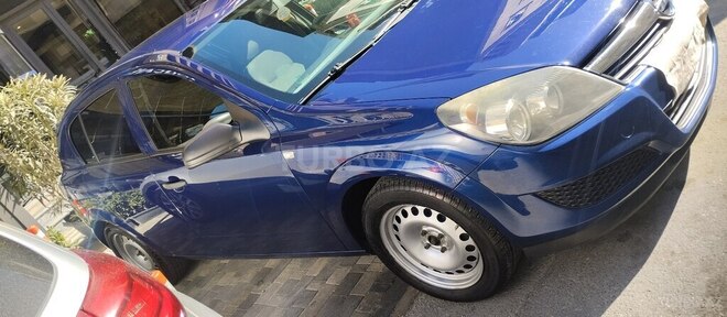 Opel Astra 2009, 232,000 km - 1.4 l - Bakı
