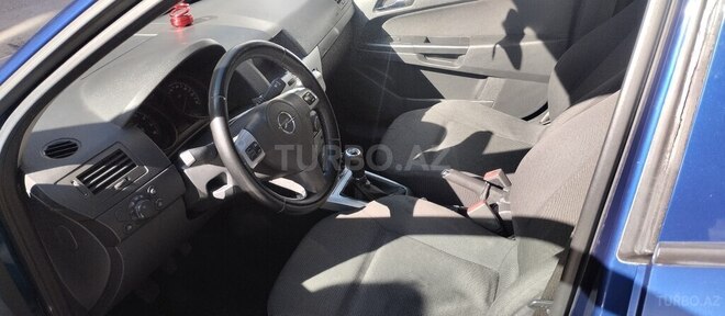 Opel Astra 2009, 232,000 km - 1.4 l - Bakı