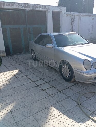 Mercedes E 240 2001, 750,000 km - 2.4 l - Bakı