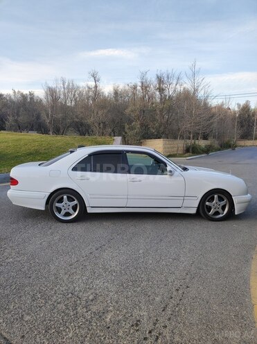 Mercedes E 240 1998, 419,620 km - 2.4 л - Bakı