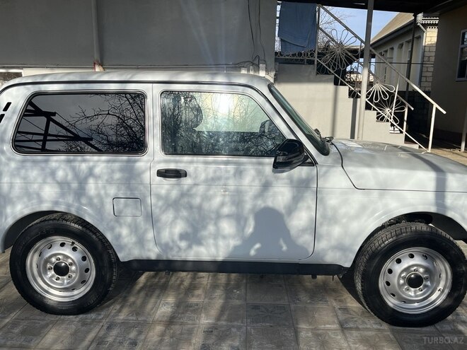 LADA (VAZ) Niva 2013, 217,000 km - 1.7 l - Biləsuvar