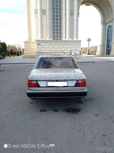 Mercedes E 200 1993, 354,123 km - 2.0 l - Şəmkir