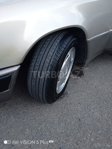 Mercedes E 200 1993, 354,123 km - 2.0 l - Şəmkir
