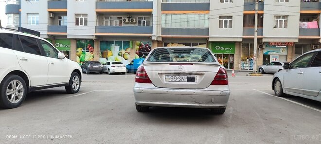 Mercedes E 320 2002, 449,000 km - 3.2 l - Bakı