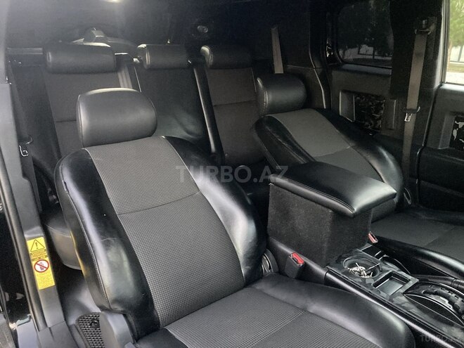 Toyota FJ Cruiser 2009, 265,000 km - 4.0 л - Bakı