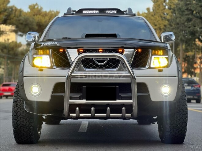 Nissan Navara 2012, 191,000 km - 2.5 l - Bakı