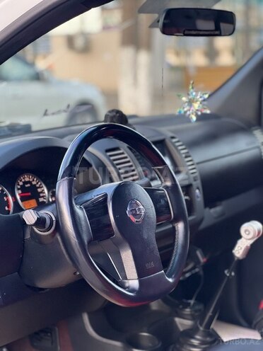 Nissan Navara 2012, 191,000 km - 2.5 l - Bakı