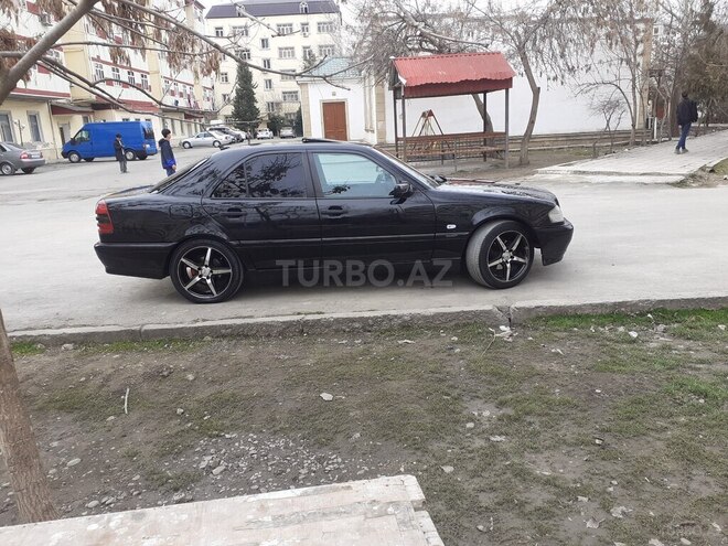 Mercedes C 180 1999, 405,132 km - 1.8 l - Sabirabad