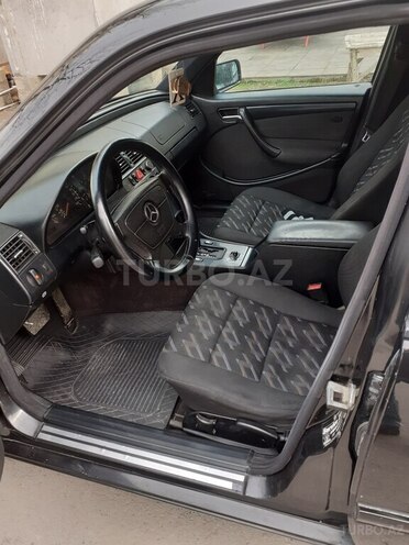 Mercedes C 180 1999, 405,132 km - 1.8 l - Sabirabad