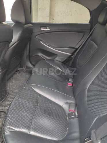 Hyundai Accent 2015, 155,250 km - 1.6 l - Bakı