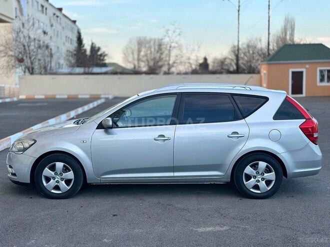 Kia Ceed 2011, 165,000 km - 1.4 л - Gəncə