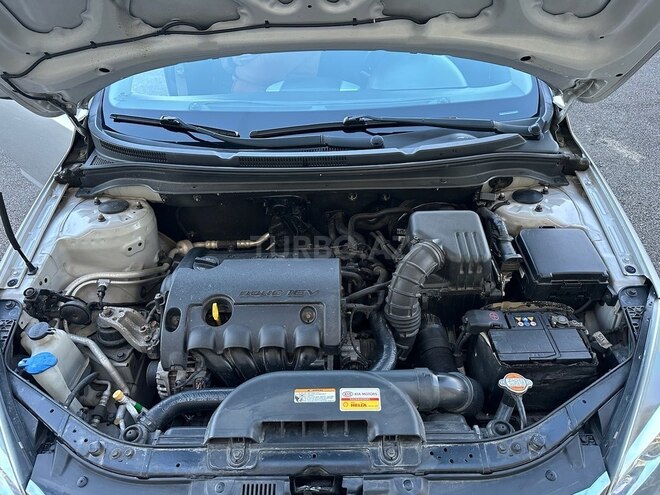 Kia Ceed 2011, 165,000 km - 1.4 л - Gəncə