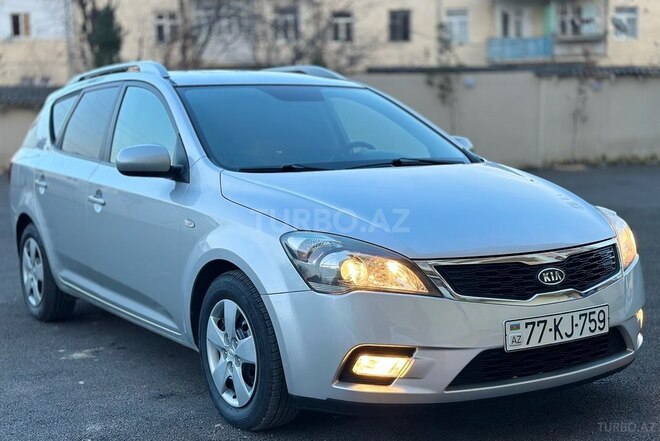 Kia Ceed 2011, 165,000 km - 1.4 л - Gəncə