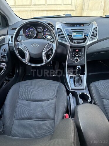 Hyundai Elantra 2015, 127,782 km - 1.8 l - Bakı