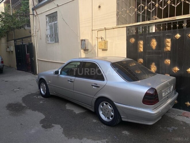 Mercedes C 200 1999, 440,000 km - 2.0 l - Bakı