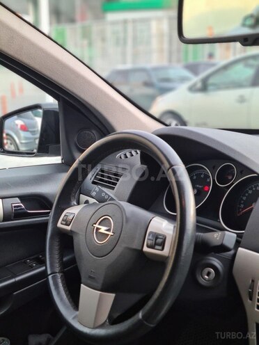 Opel Astra 2007, 167,000 km - 1.4 l - Bakı