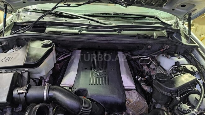 BMW X5 2000, 260,000 km - 4.4 l - Bakı