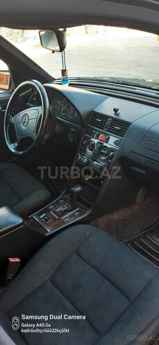 Mercedes C 180 1998, 355,800 km - 1.8 л - Yevlax