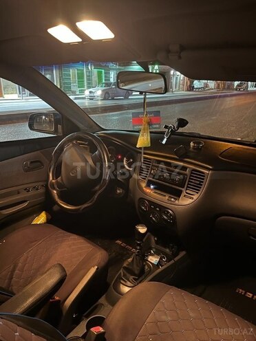 Kia Rio 2006, 270,000 km - 1.4 л - Bakı
