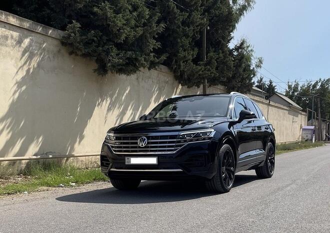 Volkswagen Touareg 2020, 20,896 km - 3.0 l - Bakı