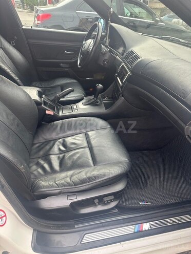 BMW 530 2001, 335,256 km - 3.0 л - Bakı