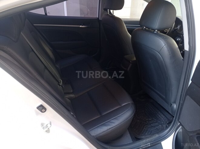 Hyundai Elantra 2019, 17,200 km - 1.6 l - Bakı