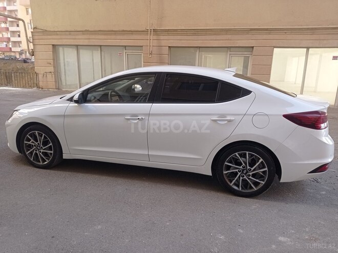 Hyundai Elantra 2019, 17,200 km - 1.6 l - Bakı