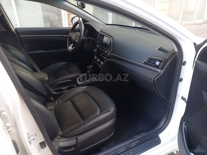 Hyundai Elantra 2019, 17,200 km - 1.6 l - Bakı