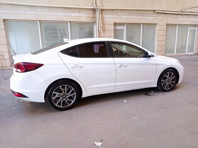 Hyundai Elantra 2019, 17,200 km - 1.6 l - Bakı