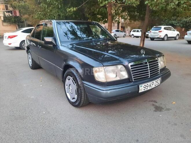 Mercedes E 280 1994, 373,700 km - 2.8 l - Bakı
