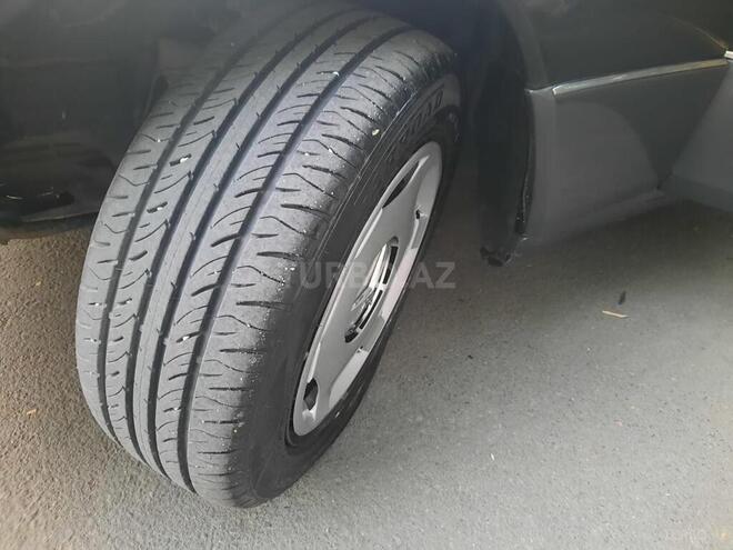Mercedes E 280 1994, 373,700 km - 2.8 l - Bakı