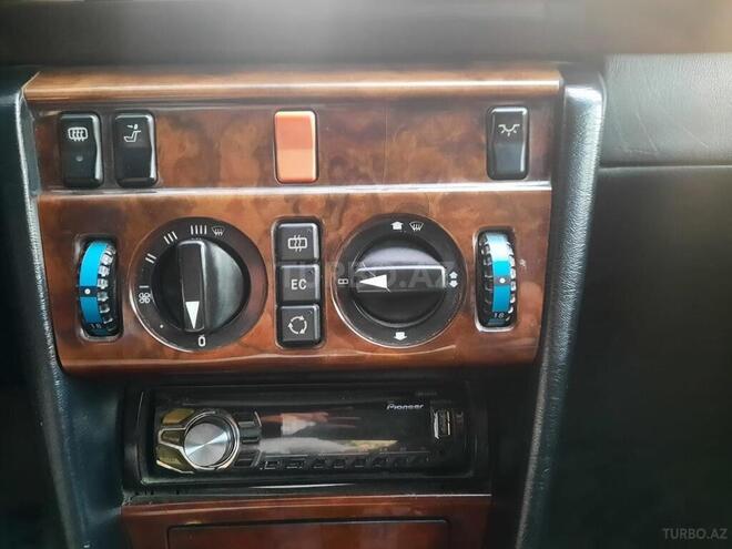 Mercedes E 280 1994, 373,700 km - 2.8 l - Bakı